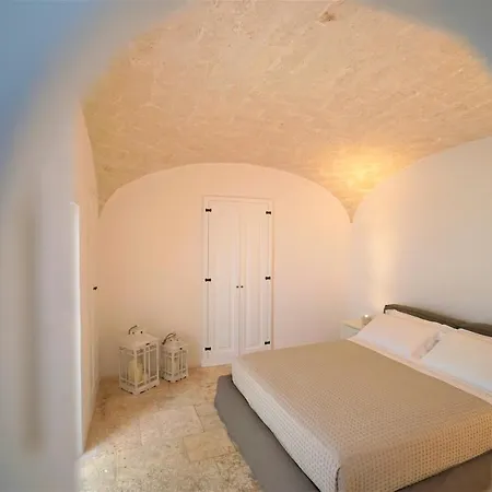 Palazzo Rapana' * Ostuni